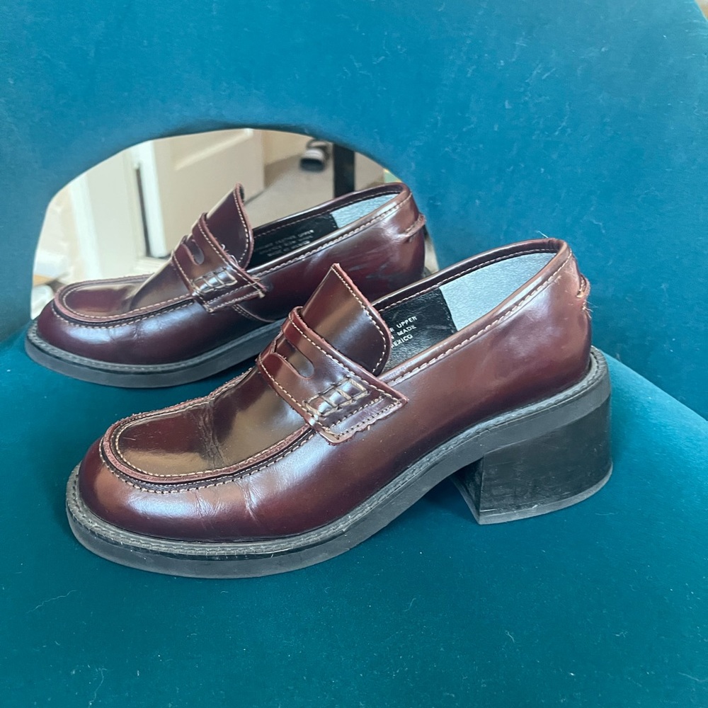 90’s Burgundy Loafers with Chunky Heal